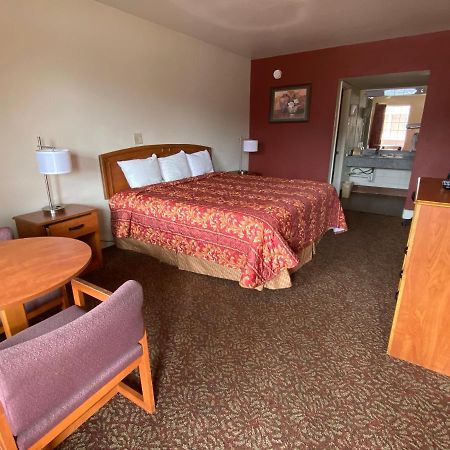 Travel Inn Lackland Sea World 샌안토니오 외부 사진