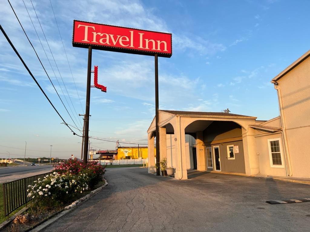 Travel Inn Lackland Sea World 샌안토니오 외부 사진